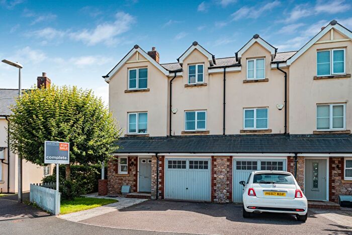 4 Bedroom Semi Detached House For Sale In Charles Road, Kingskerswell, Newton Abbot, TQ12