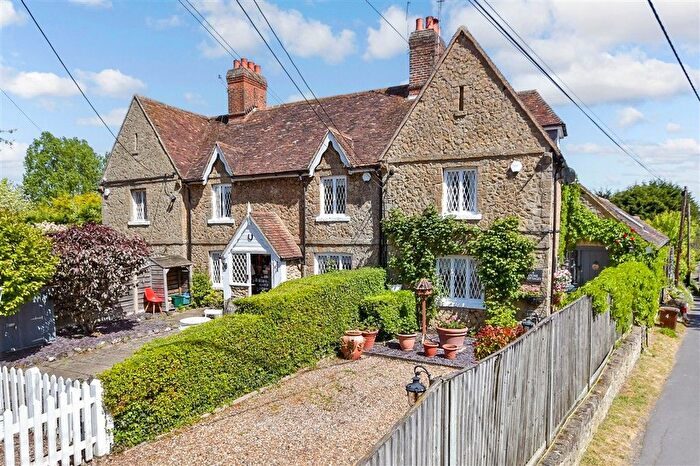 2 Bedroom Semi-Detached House For Sale In Addington Green, Addington, West Malling, Kent, ME19
