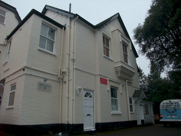 1 Bedroom Flat To Rent In Madeira Court, Madeira Road, Bournemouth, BH1