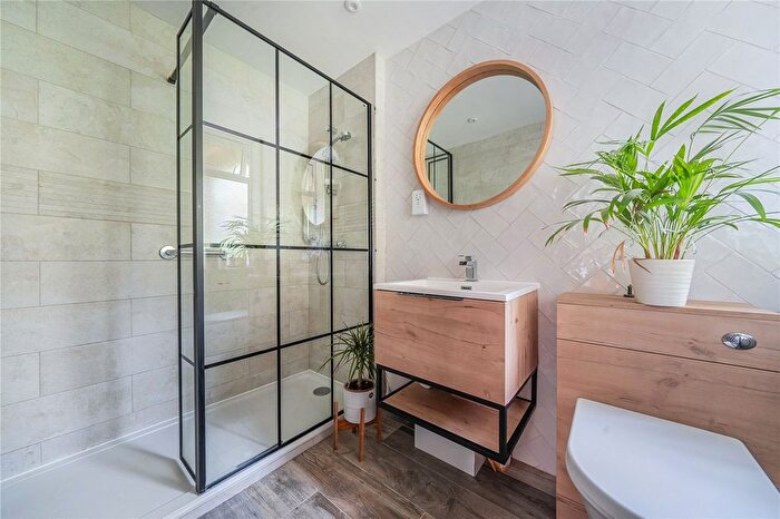 5 Bedroom Detached House For Sale In Chesterfield Drive, Sevenoaks, Kent, TN13