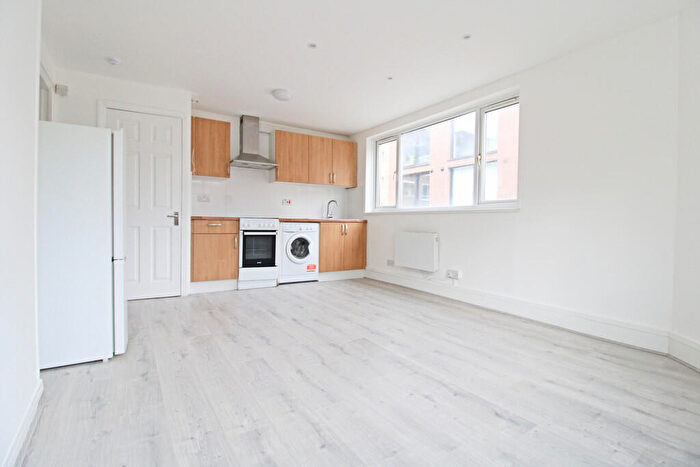 Studio To Rent In Nile Street, London, N1