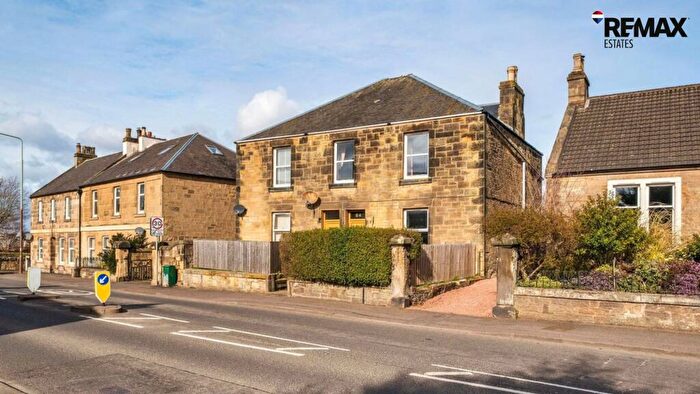 3 Bedroom Flat For Sale In Main Street, East Calder, EH53