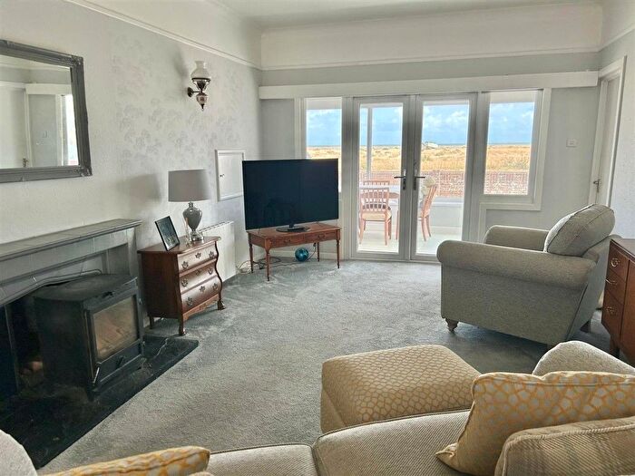 3 Bedroom Detached Bungalow For Sale In Coast Drive, Lydd-On-Sea, Romney Marsh, Kent, TN29