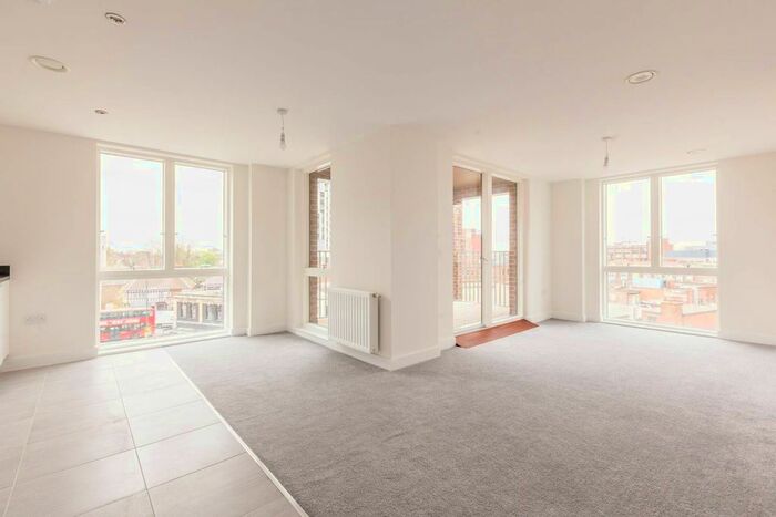 3 Bedroom Flat To Rent In Gayton Road, Harrow, HA1
