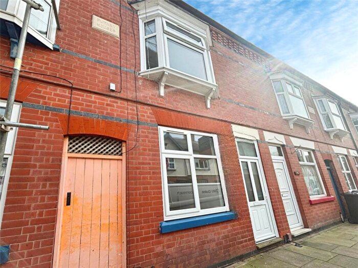 3 Bedroom Terraced House To Rent In Bassett Street, Leicester, Leicestershire, LE3