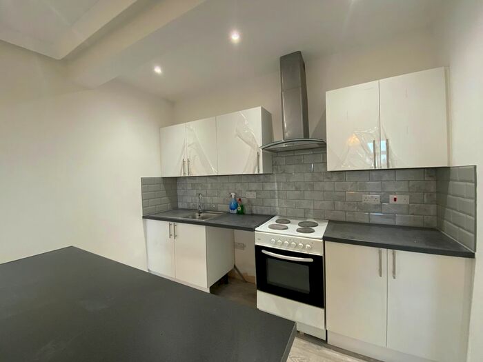 4 Bedroom Flat To Rent In Northolt Road, South Harrow, HA2