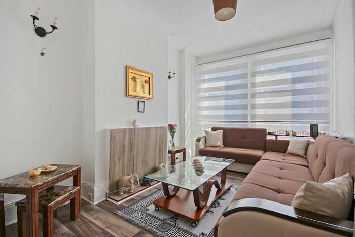 3 Bedroom Terraced House To Rent In Seymour Avenue, London, N17