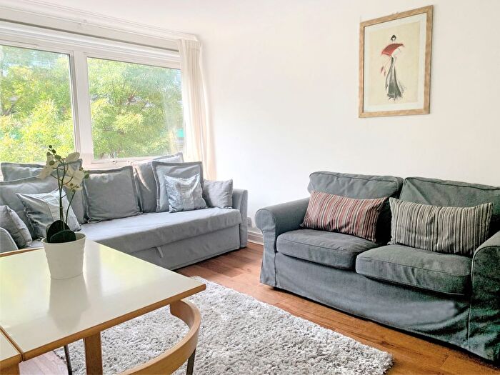2 Bedroom Flat To Rent In Fitzroy Street, Fitzrovia, T, W1