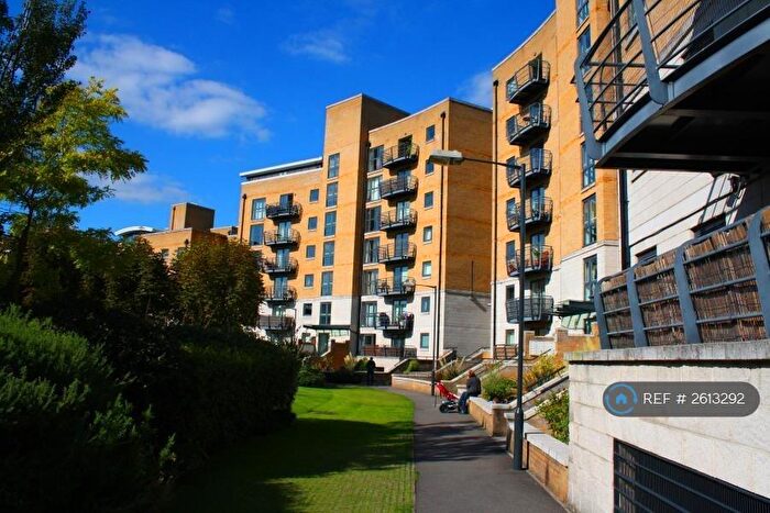 1 Bedroom Flat To Rent In Glaisher Street, London, SE8