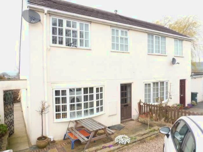 2 Bedroom Cottage To Rent In Town End Lane, Lepton, Huddersfield, HD8