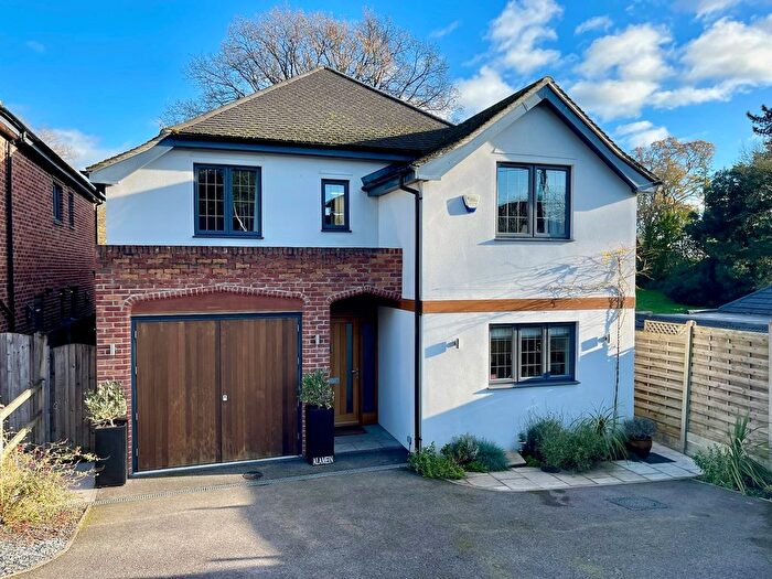 4 Bedroom Detached House For Sale In Collaroy Road, Cold Ash, Thatcham, RG18