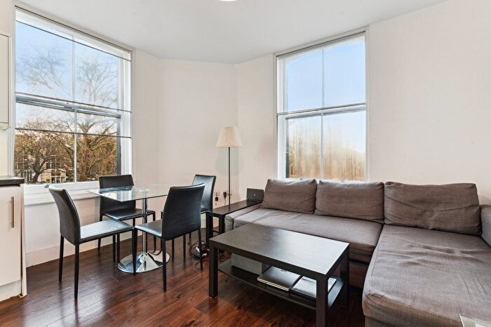 1 Bedroom Flat To Rent In Bethnal Green Road, Bethnal Green, E2