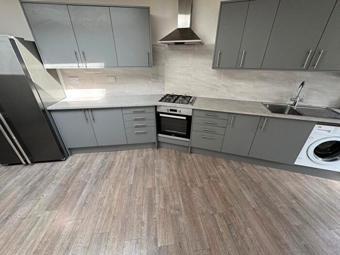 4 Bedroom Terraced House To Rent In Old Town, Croydon, CR0