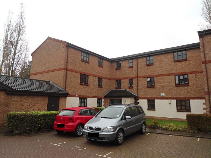 2 Bedroom Flat To Rent In Spring Grove, Tooting Borders, CR4