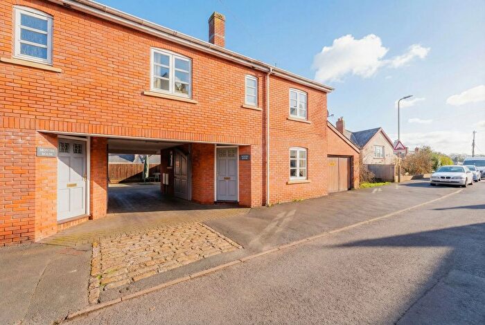 3 Bedroom Terraced House To Rent In Landscore, Crediton, EX17