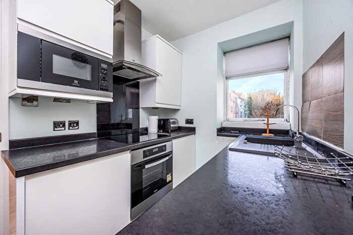 1 Bedroom Flat For Sale In Chesham Place, Brighton, BN2