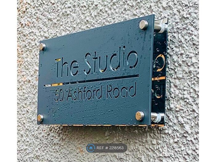 Studio To Rent In Ashford Road, Bournemouth, BH6