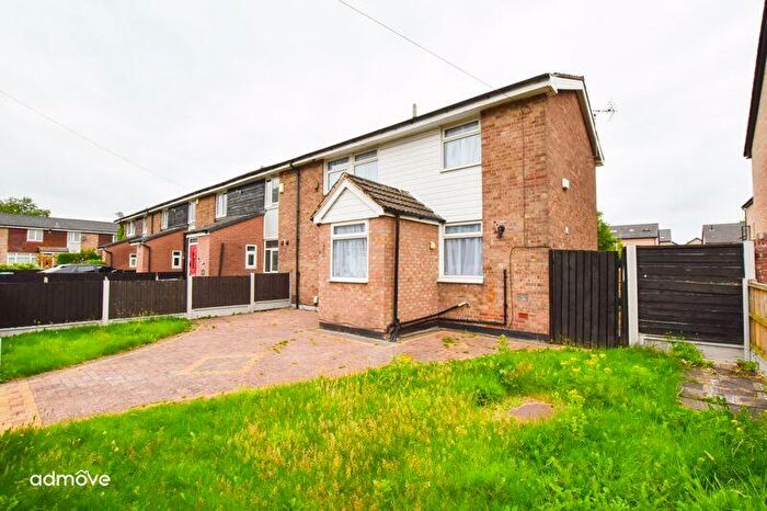 4 Bedroom Semi-Detached House For Sale In Epsom Avenue, Sale, M33