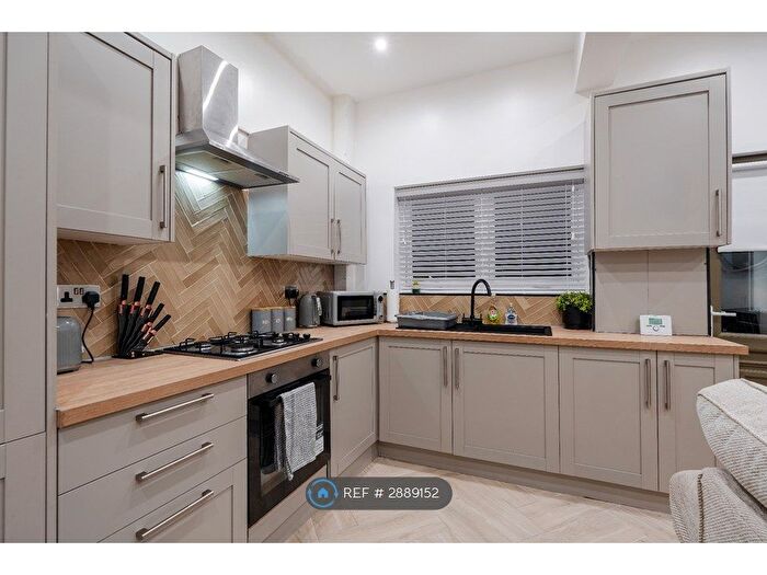 4 Bedroom Terraced House To Rent In Wearedale Road, Liverpool, L15