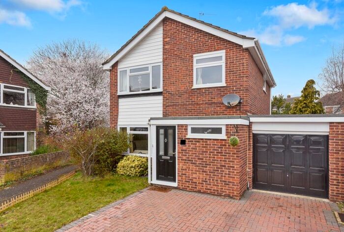 3 Bedroom Detached House To Rent In Evenlode Park, Abingdon, Abingdon, OX14
