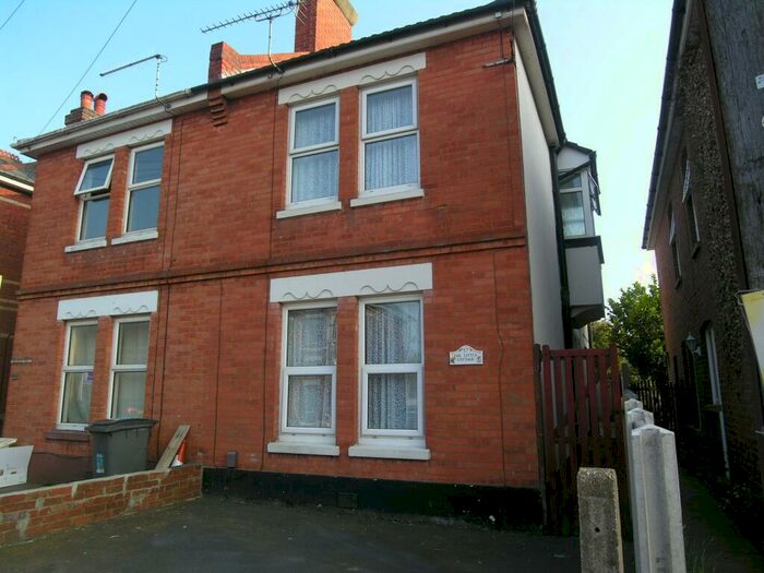 4 Bedroom House To Rent In Bedroom Semi Detached House In Winton, BH9