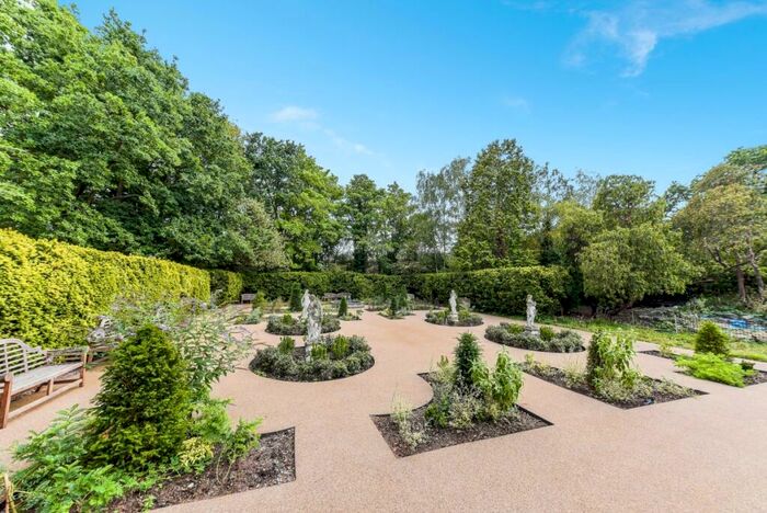 2 Bedroom Flat To Rent In Sydenham Hill London, SE26