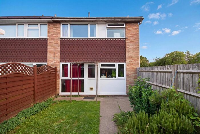 3 Bedroom Semi-Detached House For Sale In Long Meadow, Stapleton, BS16