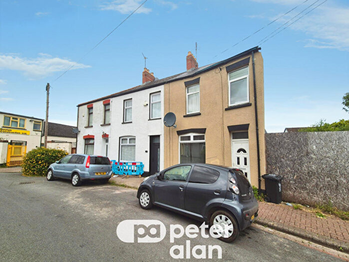 3 Bedroom End Of Terrace House To Rent In Dewstow Street, NP19