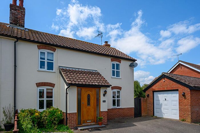 4 Bedroom Semi-Detached House For Sale In Alley Road, Kirton, IP10