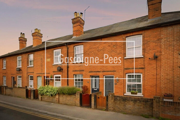 2 Bedroom House To Rent In Mead Cottages, Godalming, GU7