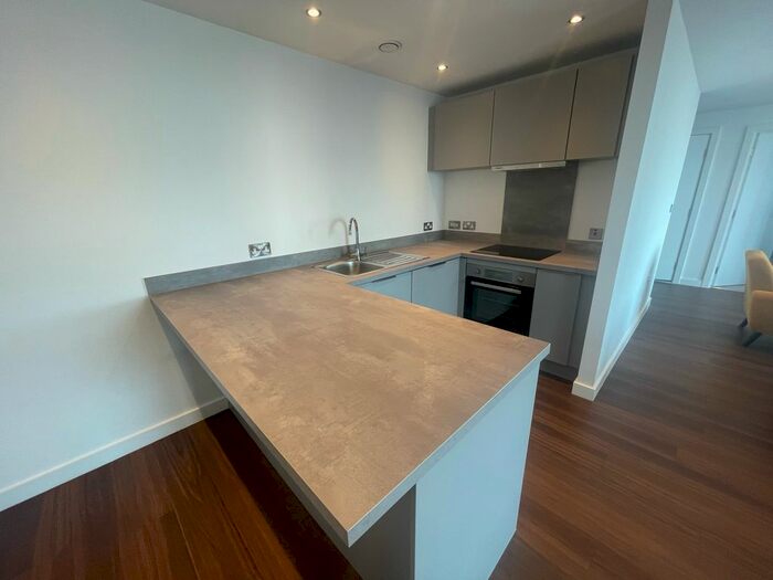 2 Bedroom Flat To Rent In The Priory Queensway, Birmingham, B4