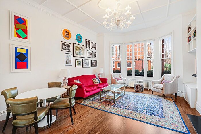 1 Bedroom Flat To Rent In Egerton Gardens, Kensington, SW3