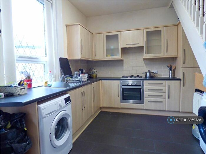 2 Bedroom Terraced House To Rent In Shaw Street, Bury, BL9