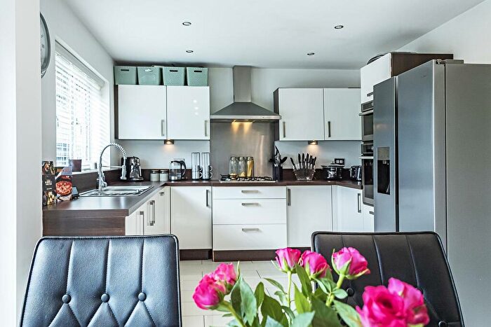 4 Bedroom Detached House For Sale In Broad Lane, Coventry, CV5