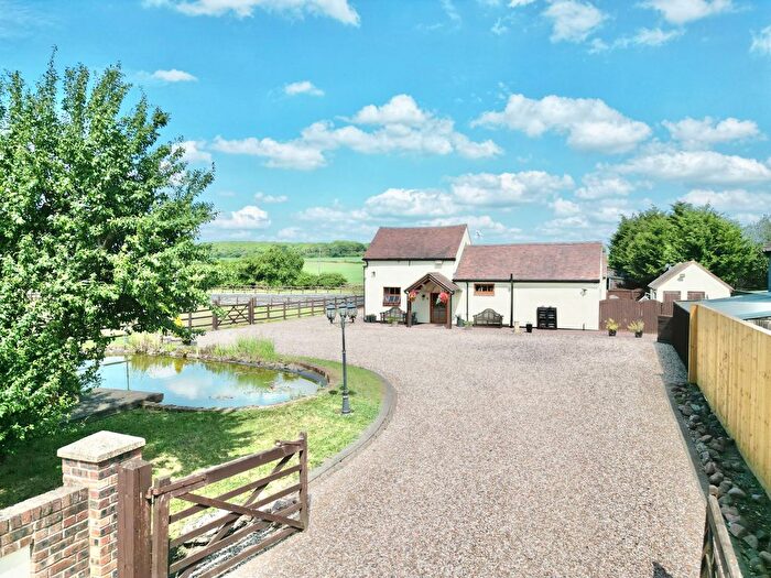 5 Bedroom Detached House For Sale In Green Lane, Whitgreave, ST18