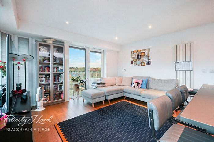 2 Bedroom Apartment For Sale In Tudway Road, London, SE3