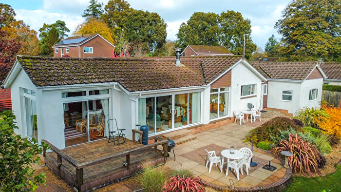 4 Bedroom Detached Bungalow For Sale In Warren Park, West Hill, EX11