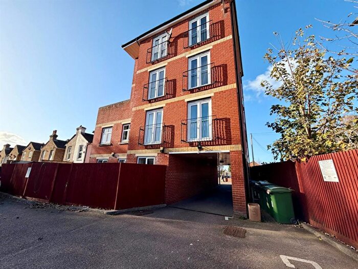 1 Bedroom Flat To Rent In Ridgepoint Court, Wheeler Street, Maidstone, ME14