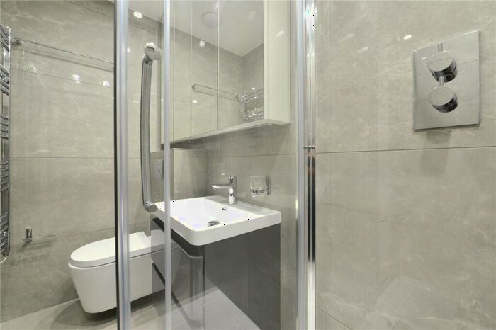2 Bedroom Apartment To Rent In St. Johns Wood Park, London, NW8