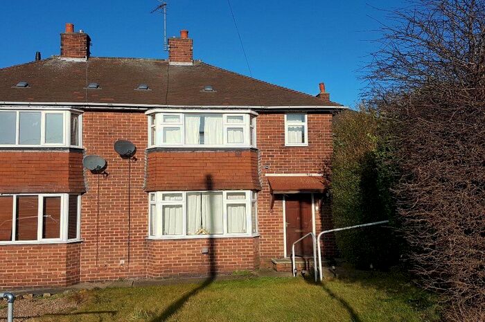 2 Bedroom Semi-Detached House To Rent In Cundy Road, Bolsover, Chesterfield S44
