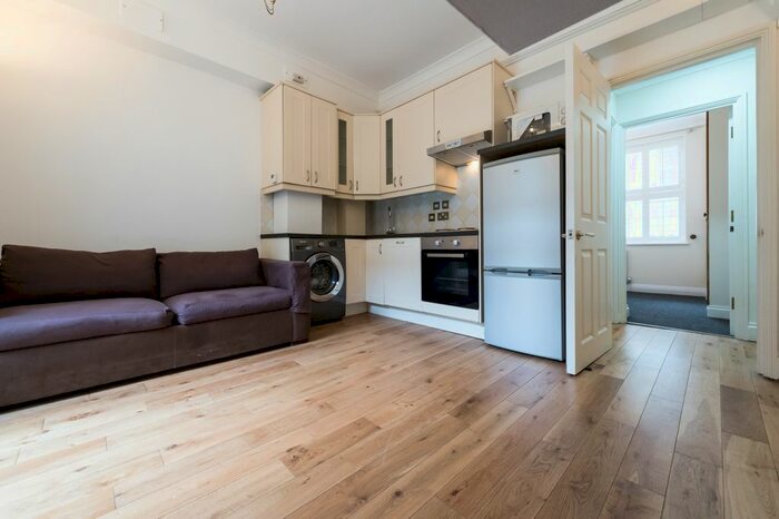 1 Bedroom Flat To Rent In Cosway Street, Marylebone, NW1
