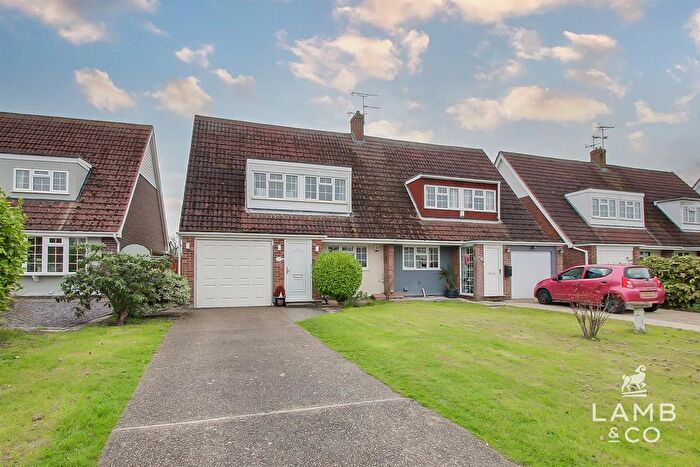 3 Bedroom Semi-Detached House For Sale In The Sparlings, Kirby-Le-Soken, Frinton-On-Sea, CO13