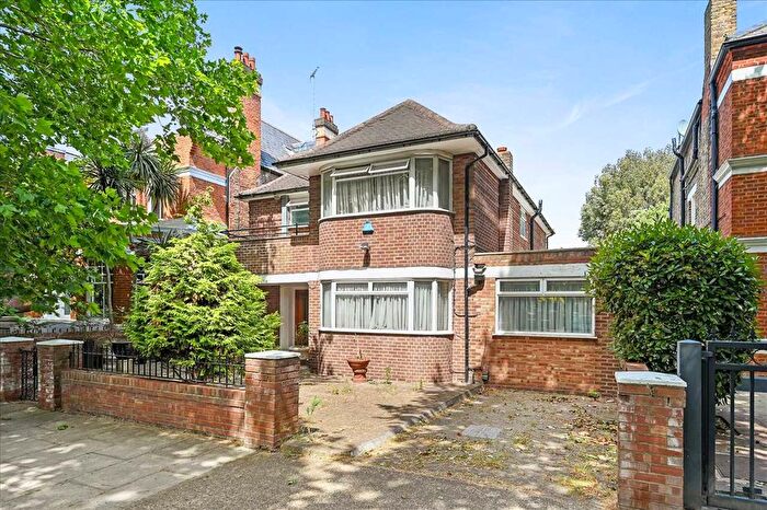 5 Bedroom Detached House For Sale In Barrowgate Road, Chiswick, W4