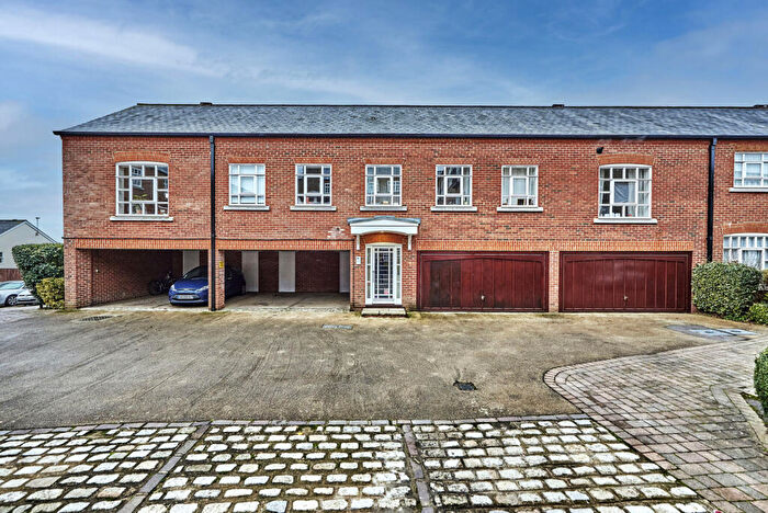 2 Bedroom Apartment To Rent In Milliners Court, Lattimore Road, St Albans, Herts, AL1