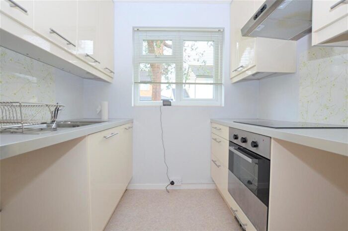 1 Bedroom End Of Terrace House To Rent In Wavell Close, Yate, Bristol, Gloucestershire, BS37