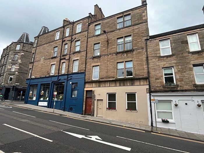 2 Bedroom Flat To Rent In Canonmills, EH3