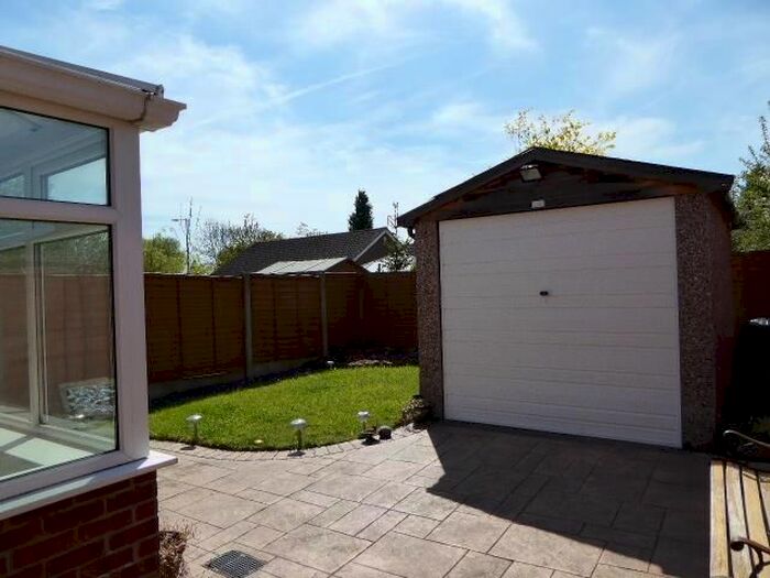 3 Bedroom Semi-Detached House To Rent In Southpool Close, Bramhall, Stockport, SK7