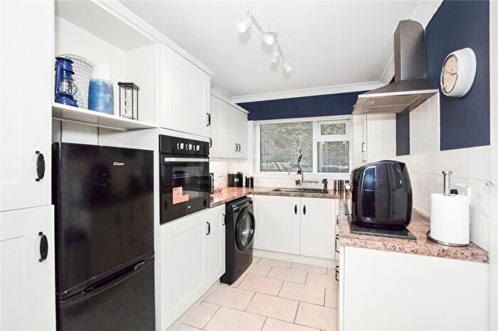 1 Bedroom Flat For Sale In Ava Street, Kirkcaldy, KY1