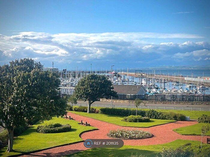 2 Bedroom Flat To Rent In Wood Place, Troon, KA10