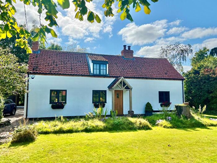 3 Bedroom Cottage To Rent In Thorney Road, Wigsley, NG23